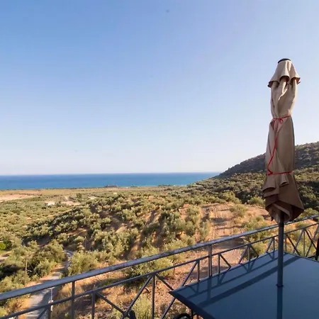 Valtaki Holiday Home Selinitsa Exteriér fotografie