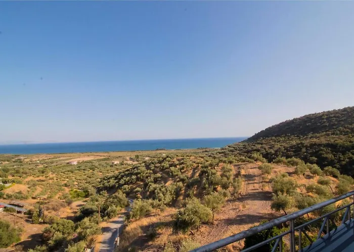 Valtaki Holiday Home